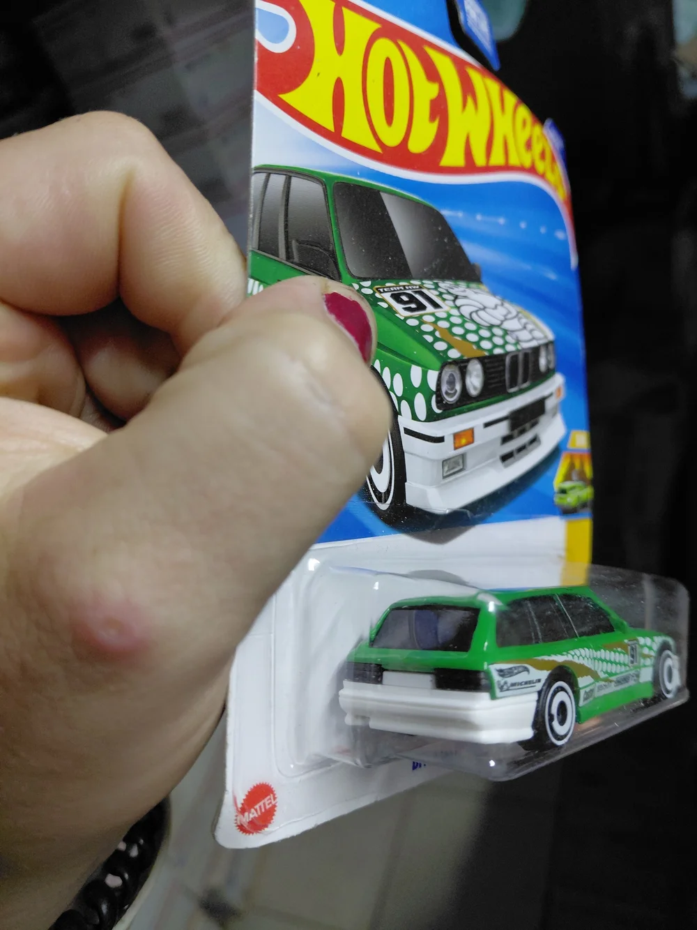 2025 Hot Wheels BMW M3 Wagon Super Treasure Hunt featuring Spectraflame